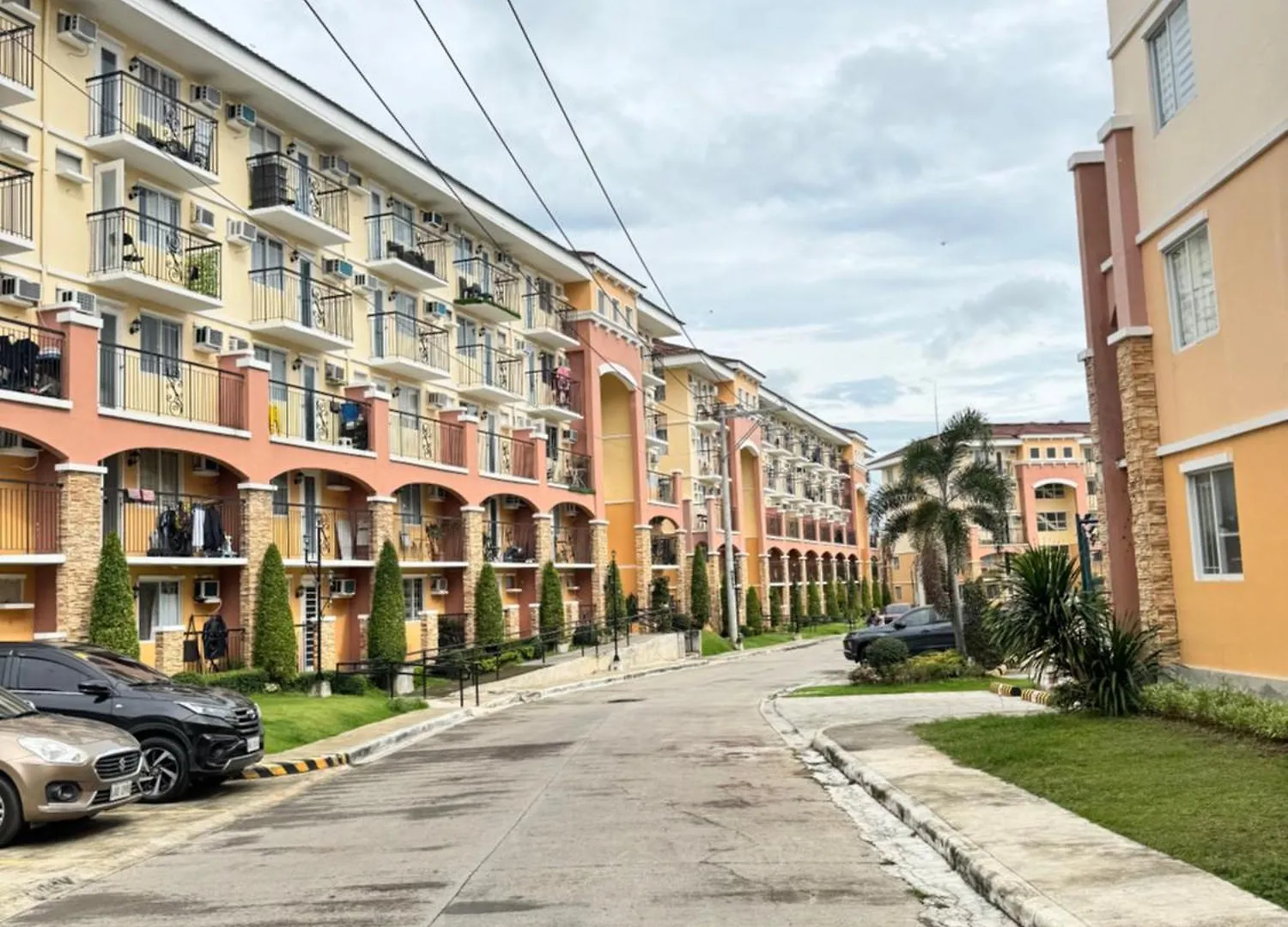 Arezzo Place Davao City Near Smx, Airport, Samal Island Apartmanhotel