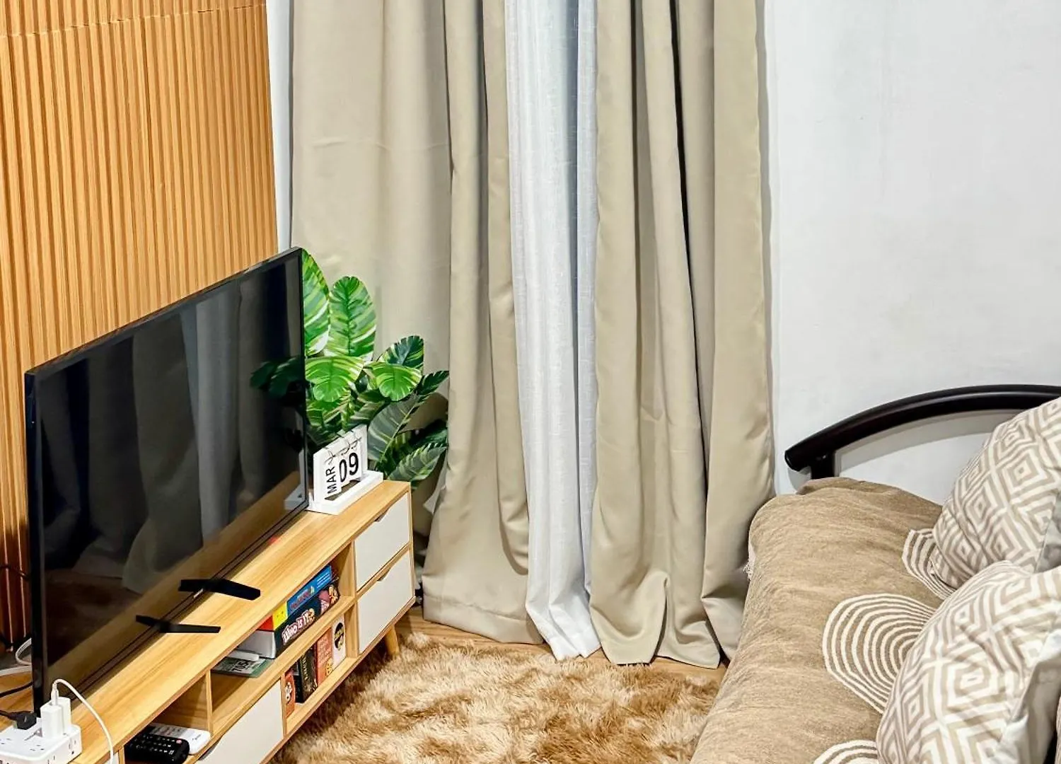 Arezzo Place Davao City Near Smx, Airport, Samal Island Apartmanhotel